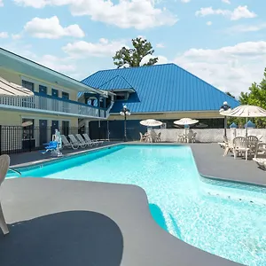 ** Hotel Days By Wyndham Airport États-Unis