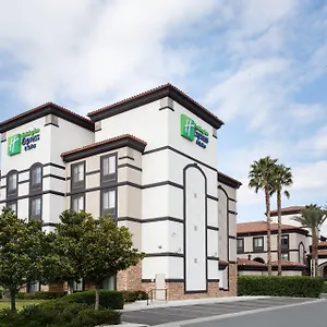 Hotel Express Ontario By Ihg