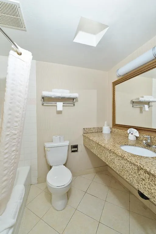 Hotel Lax Stadium Inn Lennox